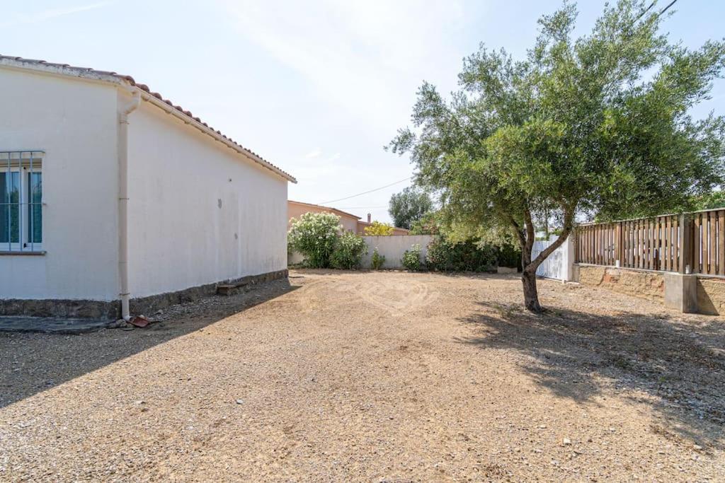 Mb1-House With Big Garden ,Swimming-Pool, & Barbacue In Roses Villa Eksteriør bilde